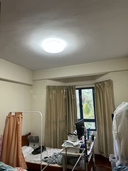 Westcove Condo Condominium For Sale at S$ 1,600,000 | PropertyGuru Singapore - Bedroom