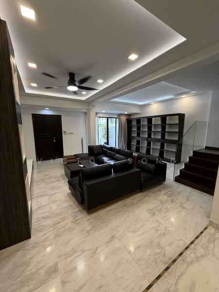 Leith Park / Leith Road / Jansen Road / Rosyth Road Terraced House For Sale at S$ 4,580,000 | PropertyGuru Singapore - Living Room