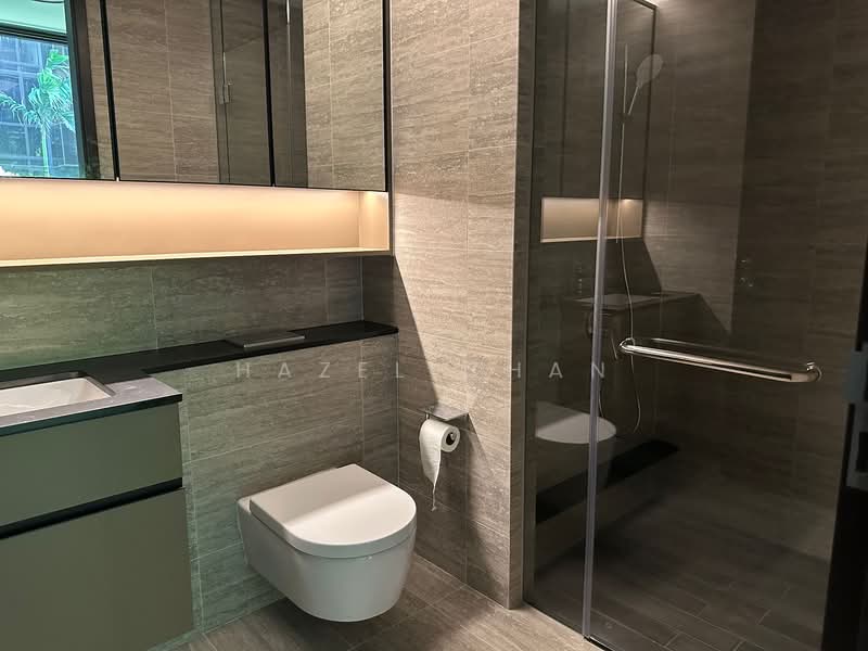 The Commodore, 59 Canberra Drive, 2 Bedrooms, 743 sqft, Condominium For Rent, by Hazel Chan, 500088538 - Bathroom - PropertyGuru.com.sg