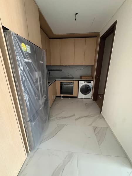 Claydence Apartment For Sale at S$ 3,282,500 | PropertyGuru Singapore - Kitchen