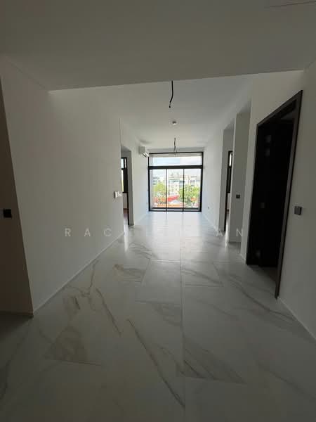 Claydence Apartment For Sale at S$ 3,282,500 | PropertyGuru Singapore - Corridor