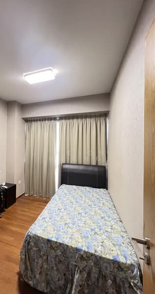 Waterbank at Dakota, 82 Dakota Crescent, 3 Bedrooms, 1,130 sqft, Condominium For Rent, by Junxiong Huang, 500088544 - Bedroom - PropertyGuru.com.sg