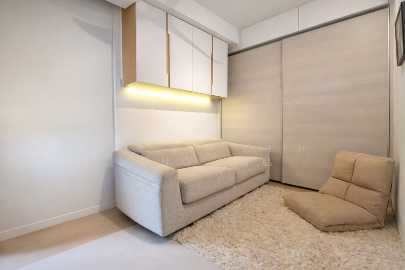 6 Derbyshire Condominium For Sale at S$ 1,999,333 | PropertyGuru Singapore - Living Room