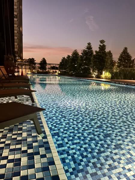 Pullman Residences, 18 Dunearn Road, 4 Bedrooms, 1,281 sqft, Condominium For Rent, by Indira Malinda, 500088555 - Exterior - PropertyGuru.com.sg