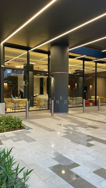 Pullman Residences, 18 Dunearn Road, 4 Bedrooms, 1,281 sqft, Condominium For Rent, by Indira Malinda, 500088555 - Exterior - PropertyGuru.com.sg