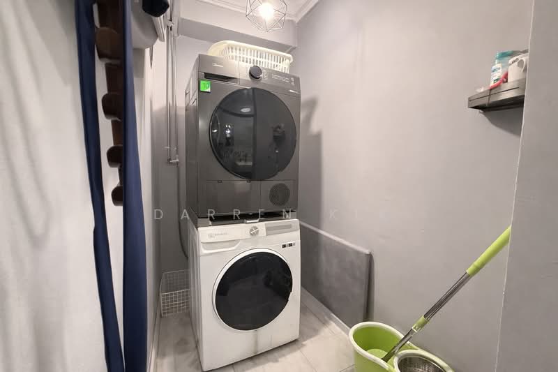 161 Yung Ping Road HDB Flat For Sale at S$ 840,000 | PropertyGuru Singapore - Interior