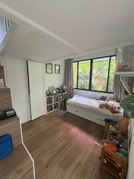 Holland Road Detached House For Sale at S$ 20,000,000 | PropertyGuru Singapore - Bedroom