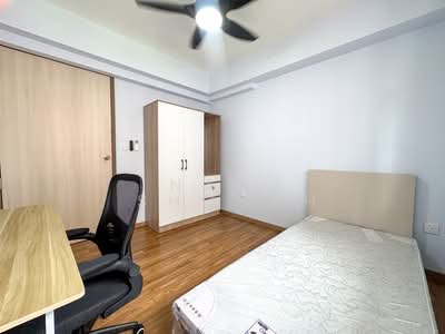 For Rent - 99B Circuit Road