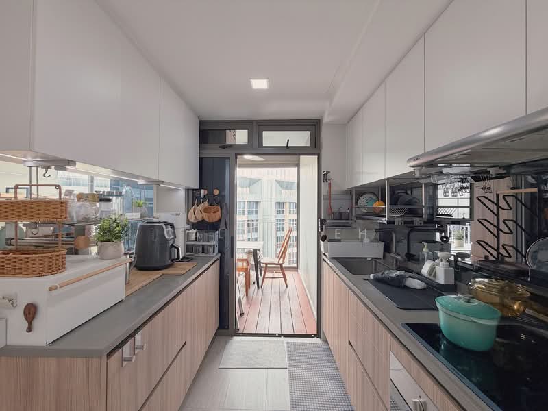 Rivercove Residences EC Condominium For Sale at S$ 1,890,000 | PropertyGuru Singapore - Kitchen