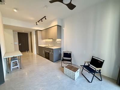 For Rent - Piccadilly Grand