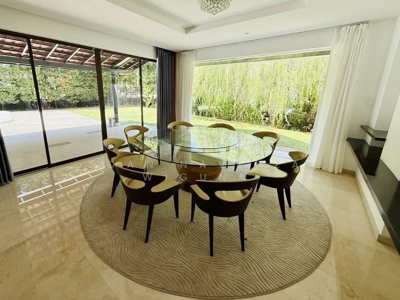 Ready Move-In Nassim Rd GCB for Rent, Nassim road, Cluny Road, Botanic Gardens, Belmont Road, Leedon Park, Leedon Road, Cluny road, Cluny Park Road, Cornwall Gardens, Swettenham Road, Ridout Road, Peirce Road, Holland Road, King Albert Park, 5 Bedrooms, 7,000 sqft, Good Class Bungalow For Rent, by Joan Navenza Wiguna, 500088645 - Dining Room - PropertyGuru.com.sg