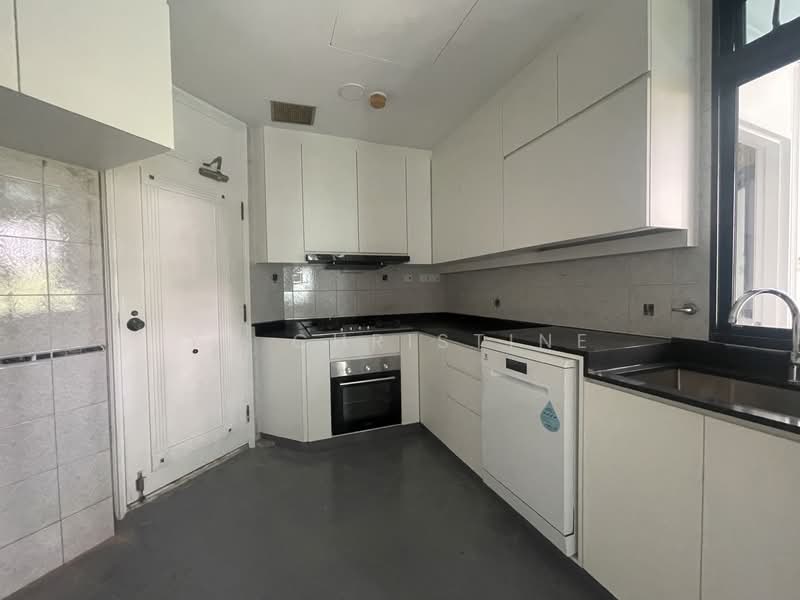 D'Grove Villas, 8A Orange Grove Road, 4 Bedrooms, 2,500 sqft, Condominium For Rent, by Yu Christine, 500088648 - PropertyGuru.com.sg