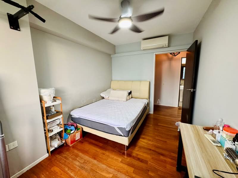 310C Punggol Walk HDB Flat For Sale at S$ 888,000 | PropertyGuru Singapore - Bedroom