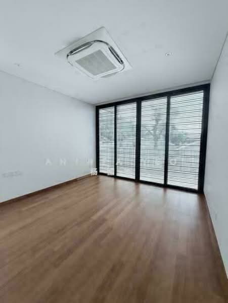 Brand new detached with pool, Seletar/ near Serangoon garden/ serangoon gardens/ near Thomson/ Cactus Crescent / Cactus Road / Seletar Garden / near Serangoon Garden / Seletar Hills / Seletar Hills Estate / Seletar Hills Drive / Seletar Park / Seletar estate, 6 Bedrooms, 5,854 sqft, Detached House For Rent, by Anthea Yeo 杨丽娇, 500088673 - Interior - PropertyGuru.com.sg