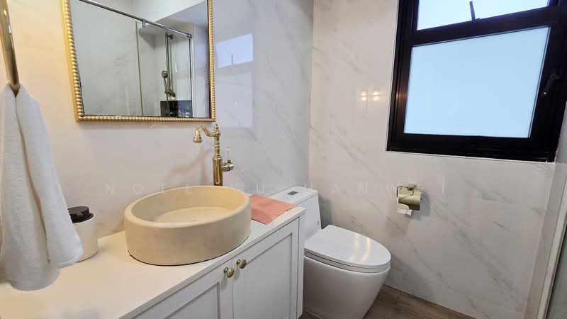111A Alkaff Crescent HDB Flat For Sale at S$ 1,199,999 | PropertyGuru Singapore - Bathroom