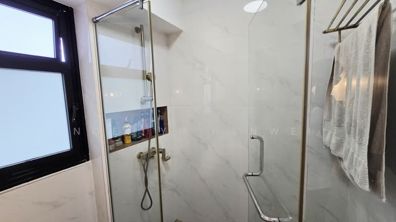 111A Alkaff Crescent HDB Flat For Sale at S$ 1,199,999 | PropertyGuru Singapore - Bathroom