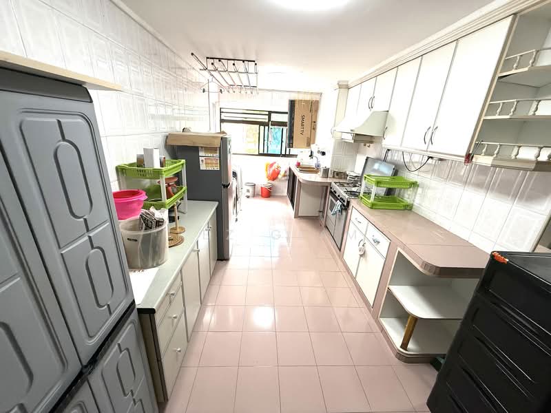 352 Hougang Avenue 7, 352 Hougang Avenue 7, 3 Bedrooms, 980 sqft, HDB Flat For Rent, by Kez Giam, 500088697 - Kitchen - PropertyGuru.com.sg