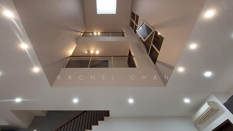 For Sale - Move-in ready terrace house accessible but quiet street