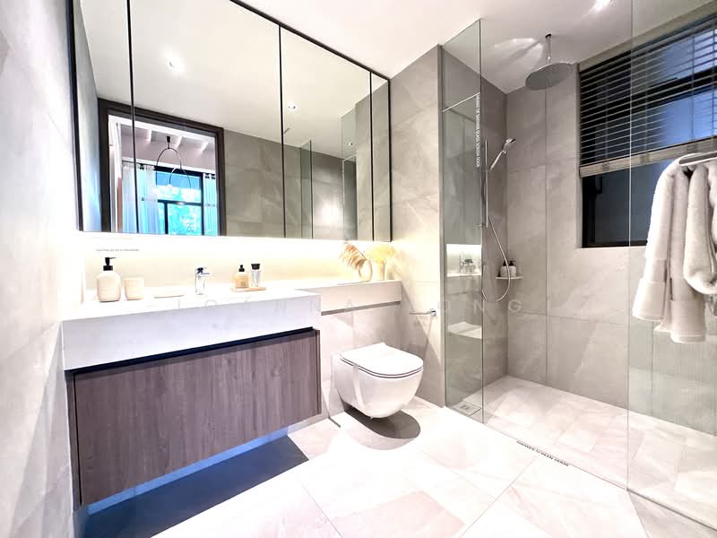 Terra Hill Condominium For Sale at S$ 2,817,000 | PropertyGuru Singapore - Bathroom