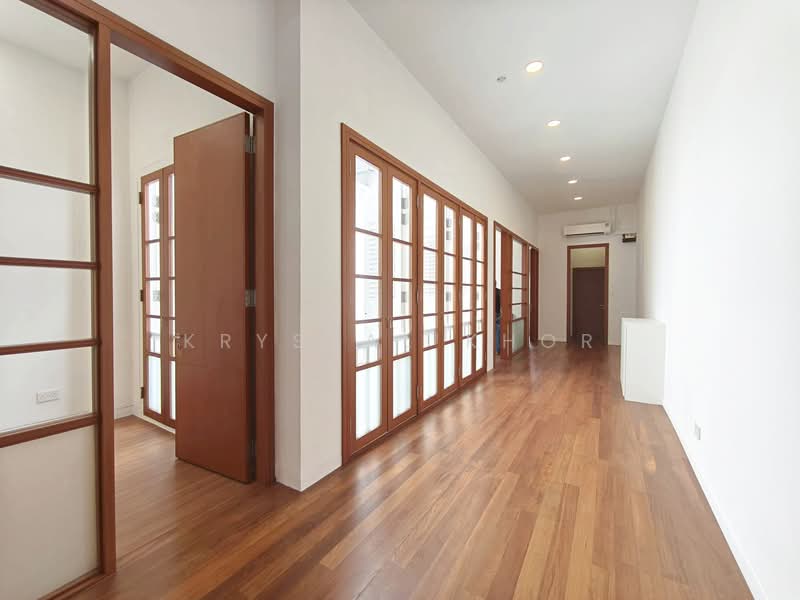 Newly Renovated Loft-Style Boutique CBD Shophouse w a Spacious Attic, Craig Road Tras Street Amoy Street Tanjong Pagar, 1,549 sqft, Shop / Shophouse For Rent, by Krystal Khor, 500088742 - Interior - CommercialGuru.com.sg
