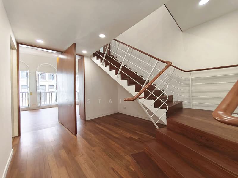 Newly Renovated Loft-Style Boutique CBD Shophouse w a Spacious Attic, Craig Road Tras Street Amoy Street Tanjong Pagar, 1,549 sqft, Shop / Shophouse For Rent, by Krystal Khor, 500088742 - Interior - CommercialGuru.com.sg