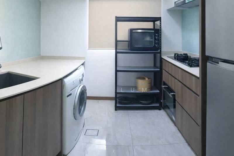 Kingsford Waterbay Condominium For Sale at S$ 1,600,000 | PropertyGuru Singapore - Kitchen