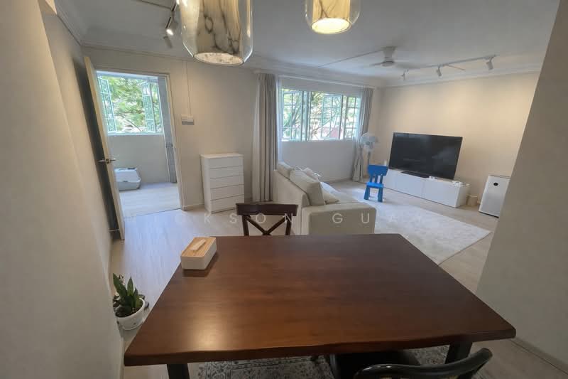 847 Woodlands Street 82 HDB Flat For Sale at S$ 1,200,000 | PropertyGuru Singapore - Living Room