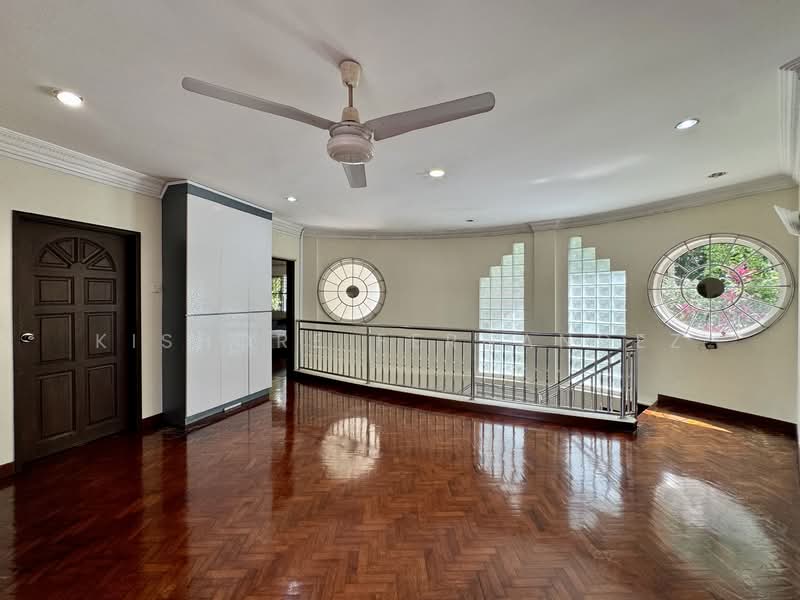 Seraya Crescent Bungalow House For Sale at S$ 13,680,000 | PropertyGuru Singapore - Family area (level 2)