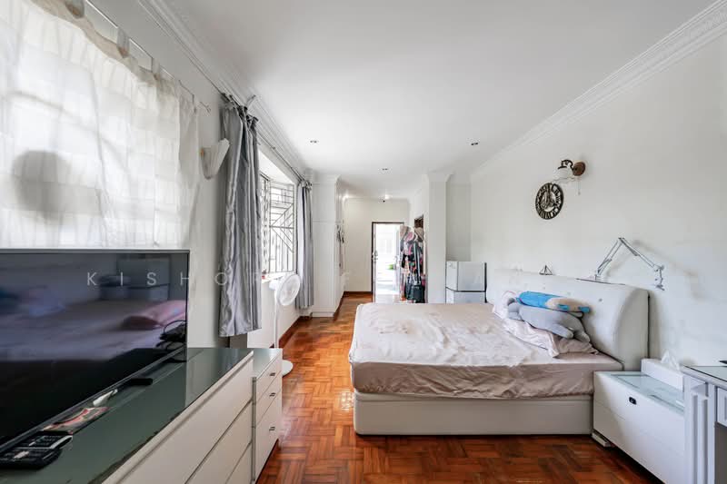 Seraya Crescent Bungalow House For Sale at S$ 13,680,000 | PropertyGuru Singapore - Bedroom (level 2)
