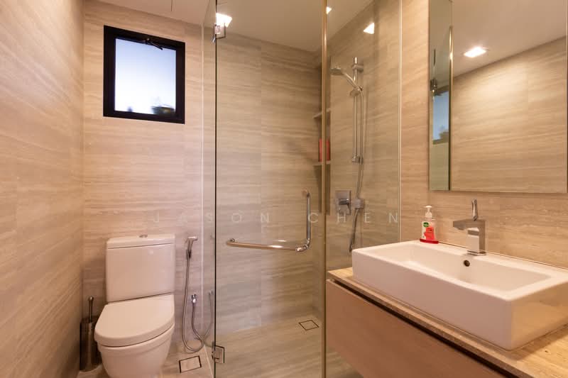 Heritage View Condominium For Sale at S$ 4,850,000 | PropertyGuru Singapore - Bathroom