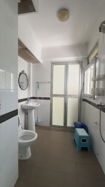 448B Sengkang West Way, 448B Sengkang West Way, 1 Bedroom, 450 sqft, HDB Flat For Rent, by Michael Segar, 500088777 - Bathroom - PropertyGuru.com.sg