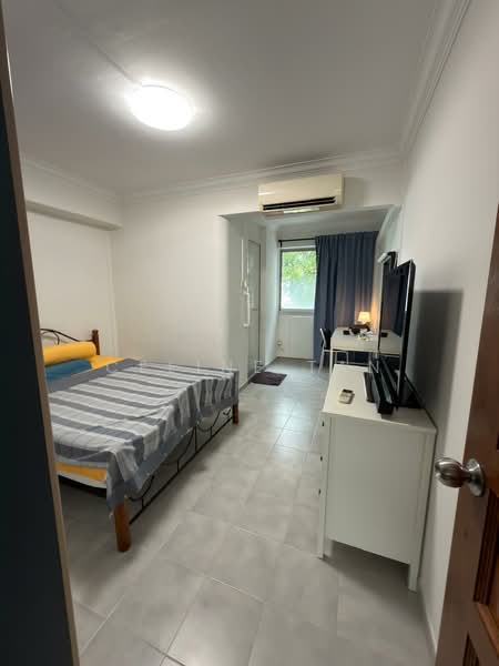 427 Serangoon Central, 427 Serangoon Central, 3 Bedrooms, 1,130 sqft, HDB Flat For Rent, by Celine Tan, 500088778 - Bedroom - PropertyGuru.com.sg