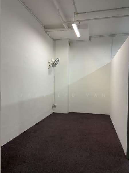 Midview City, 18 Sin Ming Lane, 1,496 sqft, Light Industrial (B1) For Rent, by Jane Liu Yan, 500088790 - Interior - CommercialGuru.com.sg