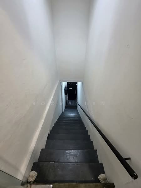 Tanjong Katong Road, Tanjong Katong Road, Room Rental, 300 sqft, Walk-up Apartment For Rent, by Rocky Tan, 500088802 - Walk-up shophouse - PropertyGuru.com.sg