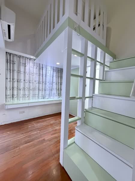 St Patrick's Residences Apartment For Sale at S$ 3,999,888 | PropertyGuru Singapore - Master / Junior master