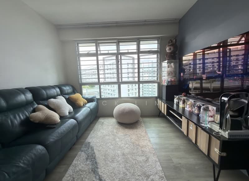 512B Yishun Street 51, 512B Yishun Street 51, 3 Bedrooms, 1,001 sqft, HDB Flat For Sale, by Nick Lim, 500088827 - Living Room - PropertyGuru.com.sg