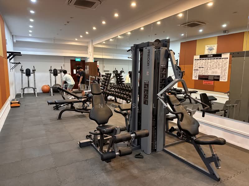 The Mayfair, 5 Jurong East Street 32, Room Rental, 130 sqft, Condominium For Rent, by Francis Lee, 500088842 - Gym - PropertyGuru.com.sg