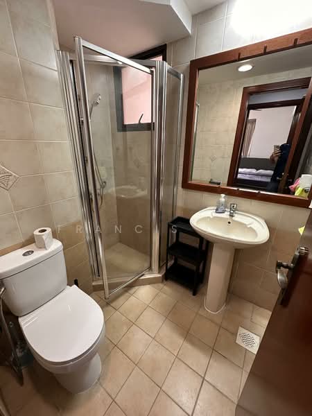 The Mayfair, 5 Jurong East Street 32, Room Rental, 130 sqft, Condominium For Rent, by Francis Lee, 500088842 - Bathroom - PropertyGuru.com.sg