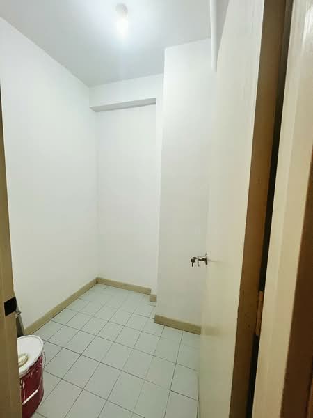 Bullion Park, 160 Lentor Loop, 2 Bedrooms, 807 sqft, Condominium For Rent, by Fei Wong, 500088843 - Interior - PropertyGuru.com.sg