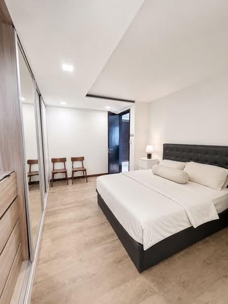 Freehold Detached - Resort Style Living, , 4 Bedrooms, 3,466 sqft, Detached House For Sale, by Jo (陳凯雯), 500088846 - Bedroom - PropertyGuru.com.sg