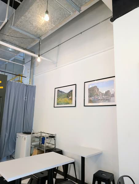 Hexacube, 160 Changi Road, 710 sqft, Food & Beverage For Rent, by Chan Ye-Pan (YP), 500088852 - Interior - CommercialGuru.com.sg