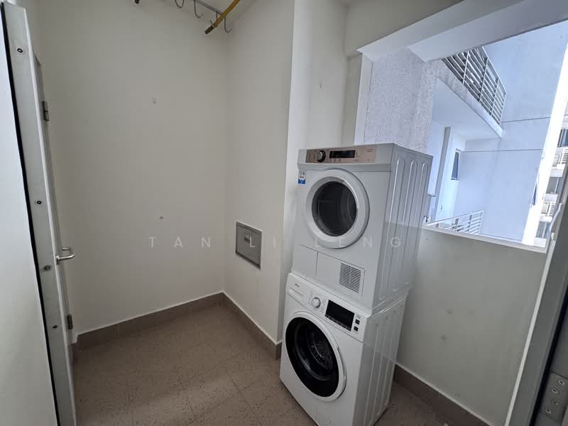 Blue Horizon, 21 West Coast Crescent, 3 Bedrooms, 1,151 sqft, Condominium For Rent, by Tan Li Leng, 500088858 - Interior - PropertyGuru.com.sg