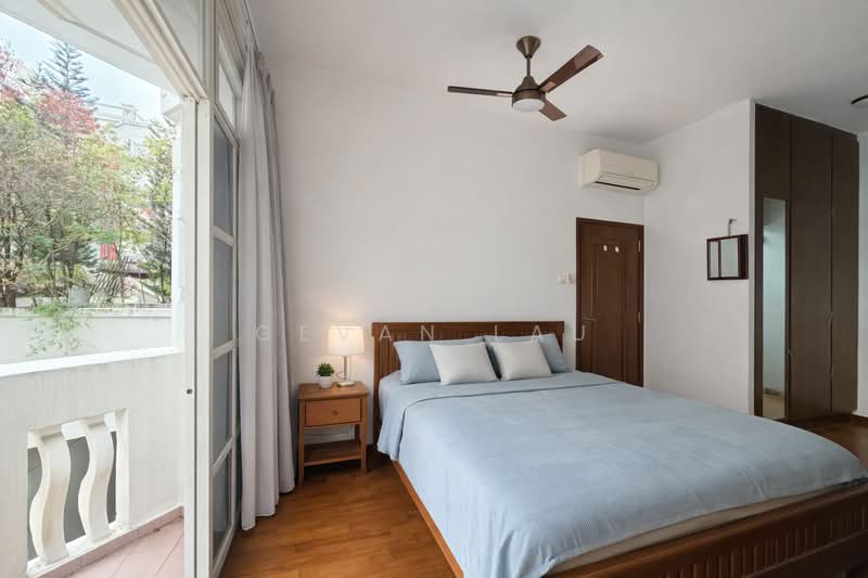 2BR + Study Highly Investable Near Siglap MRT, , 3 Bedrooms, 1,098 sqft, Condominium For Sale, by Gevan Lau, 500088861 - Bedroom - PropertyGuru.com.sg