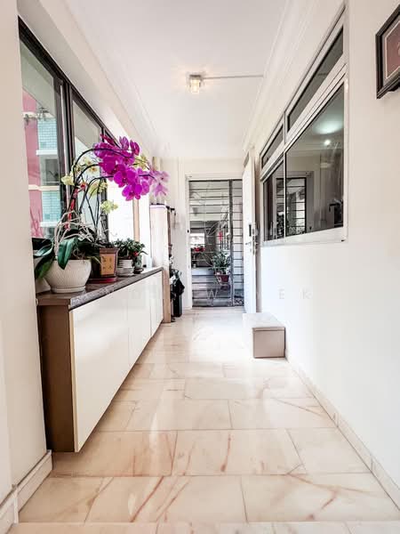 507 Pasir Ris Street 52 HDB Flat For Sale at S$ 1,200,000 | PropertyGuru Singapore - Entrance
