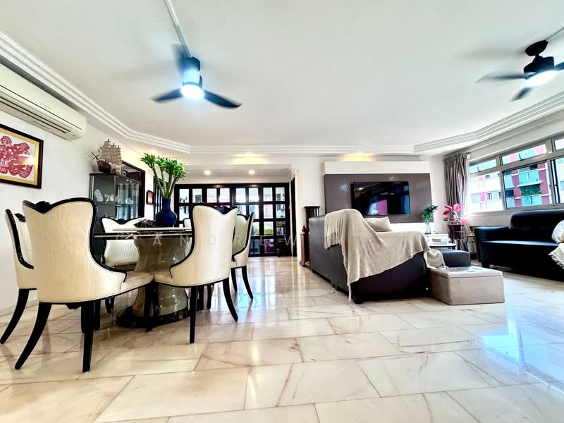 507 Pasir Ris Street 52 HDB Flat For Sale at S$ 1,200,000 | PropertyGuru Singapore - Living Room