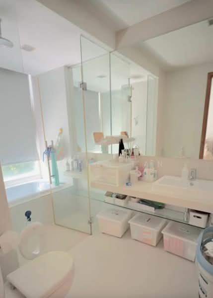 The Sea View Condominium For Sale at S$ 3,900,000 | PropertyGuru Singapore - Bathroom