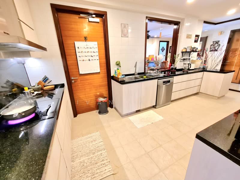 Gallop Green Condominium For Sale at S$ 9,200,000 | PropertyGuru Singapore - Kitchen