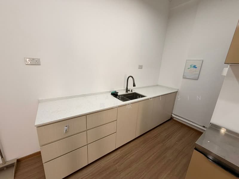 First Centre, 50 Serangoon North Avenue 4, 1,905 sqft, Light Industrial (B1) For Sale, by Venus Tan Hui Sin 陈慧欣, 500088877 - Kitchen - CommercialGuru.com.sg