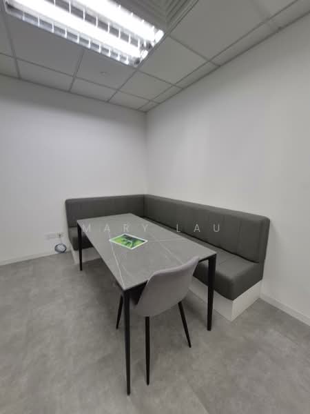 TripleOne Somerset, 111 Somerset Road, 4,424 sqft, Office For Rent, by Mary Lau, 500088878 - Interior - CommercialGuru.com.sg