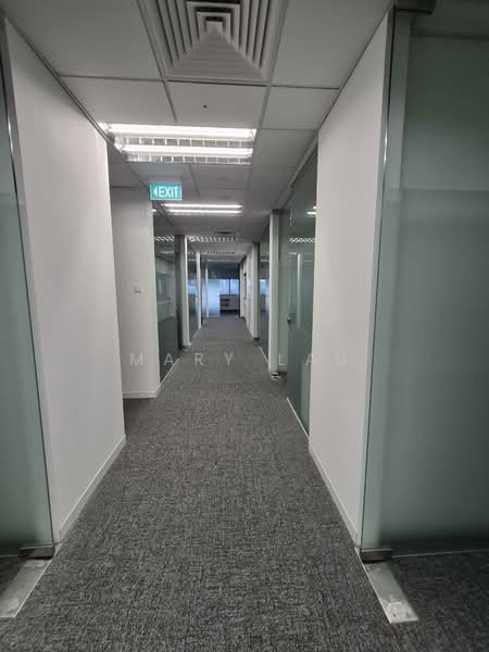 TripleOne Somerset, 111 Somerset Road, 4,424 sqft, Office For Rent, by Mary Lau, 500088878 - Corridor - CommercialGuru.com.sg